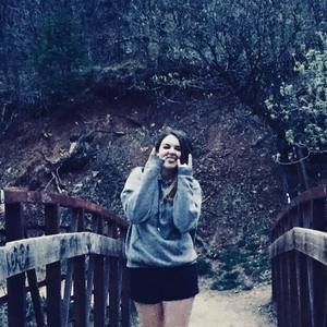 Meet your Posher, Lacey